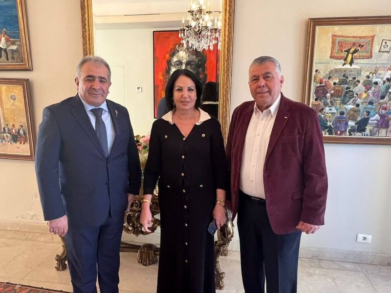 السفير الفلسطيني في لبنان والسفير السابق في اقليم كردستان زارا المركز الوطني للعيون