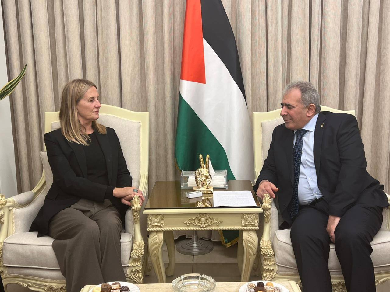 السفير الاسعد يستقبل سفيرة النرويج في لبنان