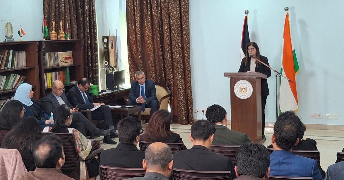 الوزيرة شاهين تعقد مؤتمراً صحفياً موسعاً في نيودلهي