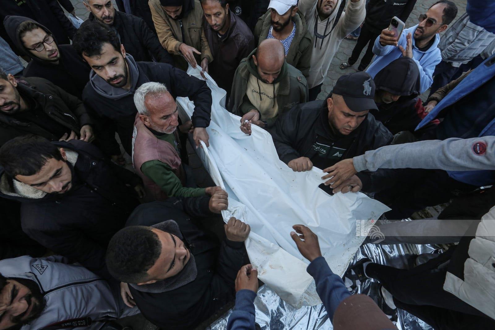 استشهاد شاب برصاص الاحتلال جنوب خان يونس