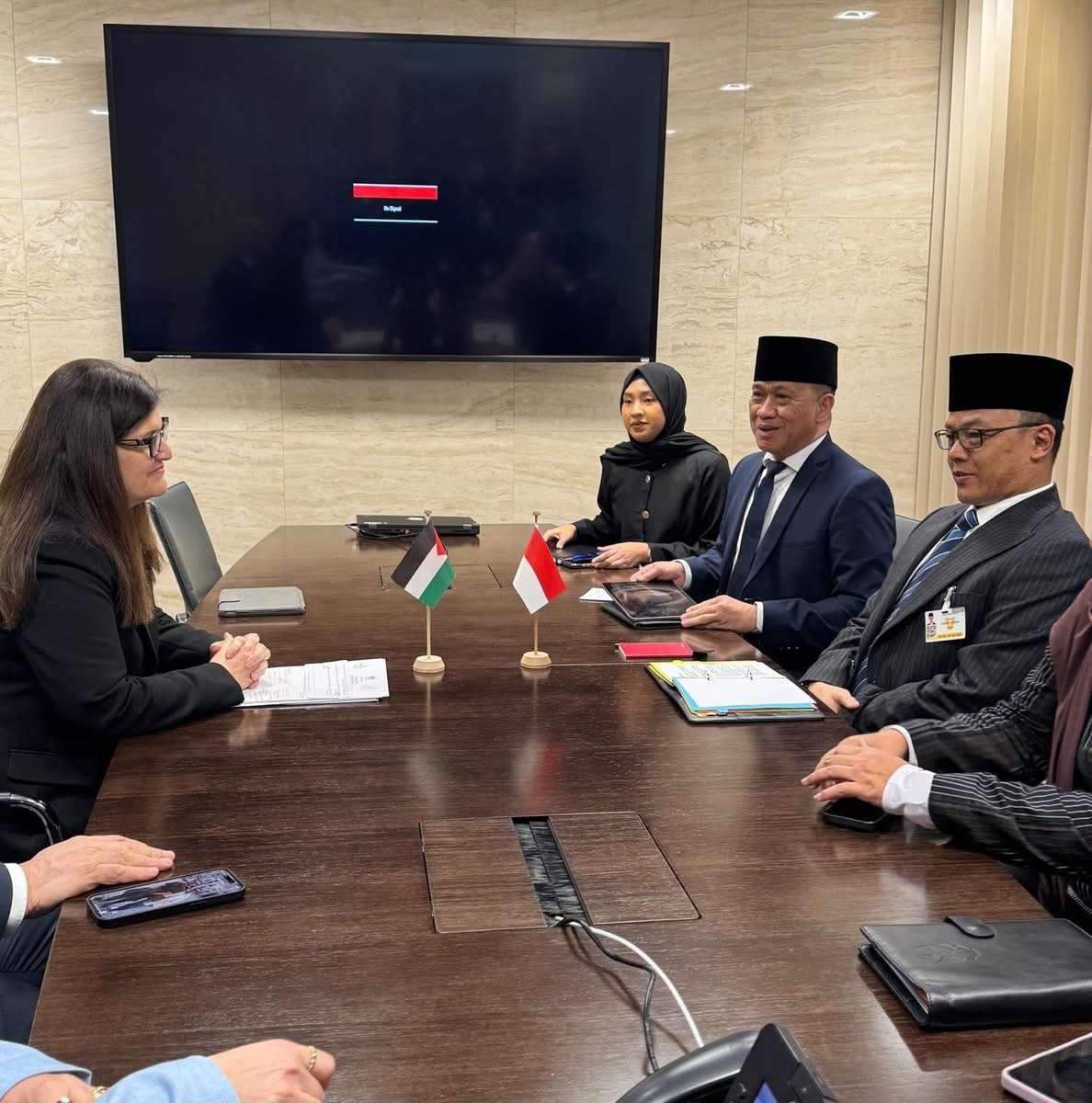 وزيرة الخارجية تلتقي عدداً من نظرائها على هامش مجلس حقوق الانسان