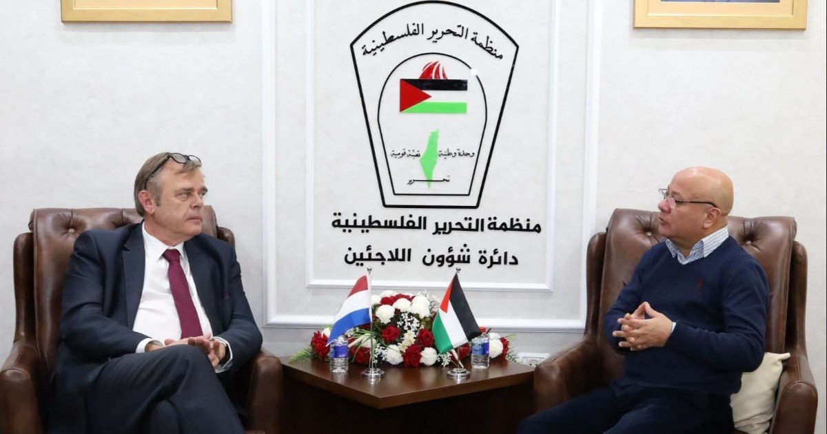 Abu Holi discusses with the Dutch Ambassador ways to support UNRWA and protect its mandate from the dangers of targeting it