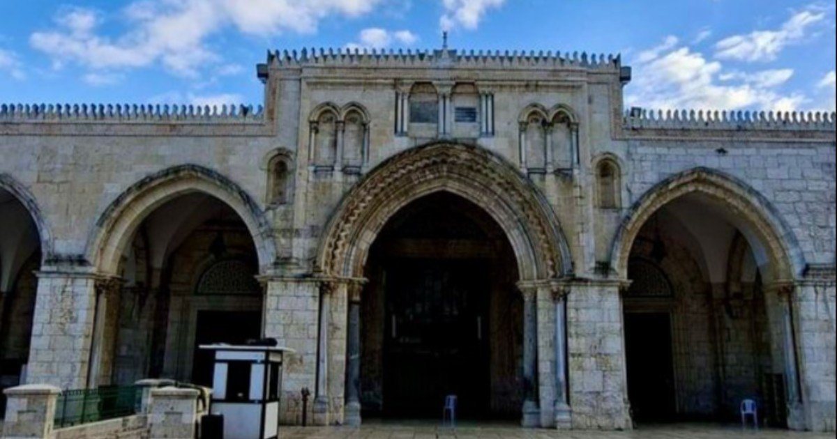 الاحتلال يواصل إغلاق المسجد الأقصى وكنيسة القيامة لليوم الـ40