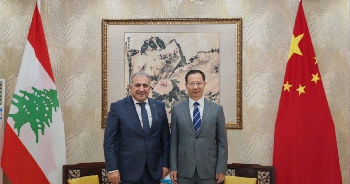 السفير الفلسطيني في لبنان يبحث مع السفير الصيني أوضاع اللاجئين الفلسطينيين والتطورات في لبنان