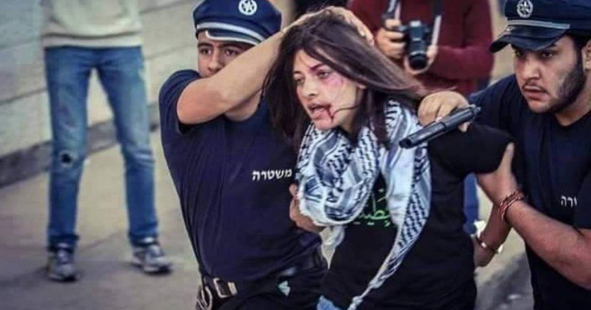 الاحتلال يشن حملة اعتقالات واسعة في الضفة ويعتقل 41 مواطناً بينهم طالبات جامعيات وأسرى محررون
