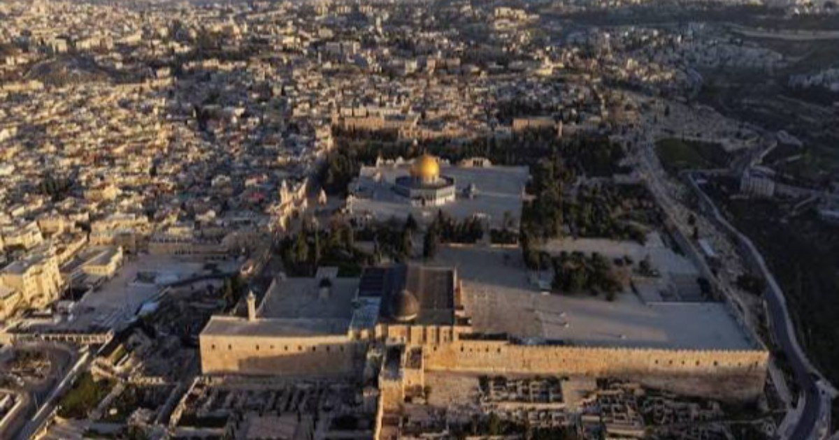 محافظة القدس تحذر من تراجع غير مسبوق في أعداد حراس الأقصى بسبب إجراءات الاحتلال