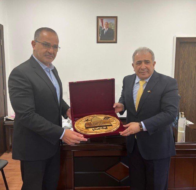 السفير الاسعد يلتقي النائب العام الاستئنافي في الجنوب القاضي زاهر حمادة