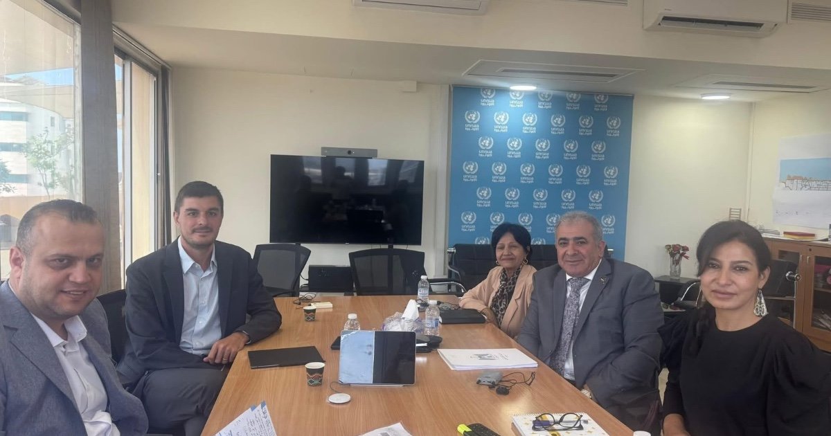 السفير الاسعد يلتقي نائب مديرة شؤون وكالة الاونروا في لبنان