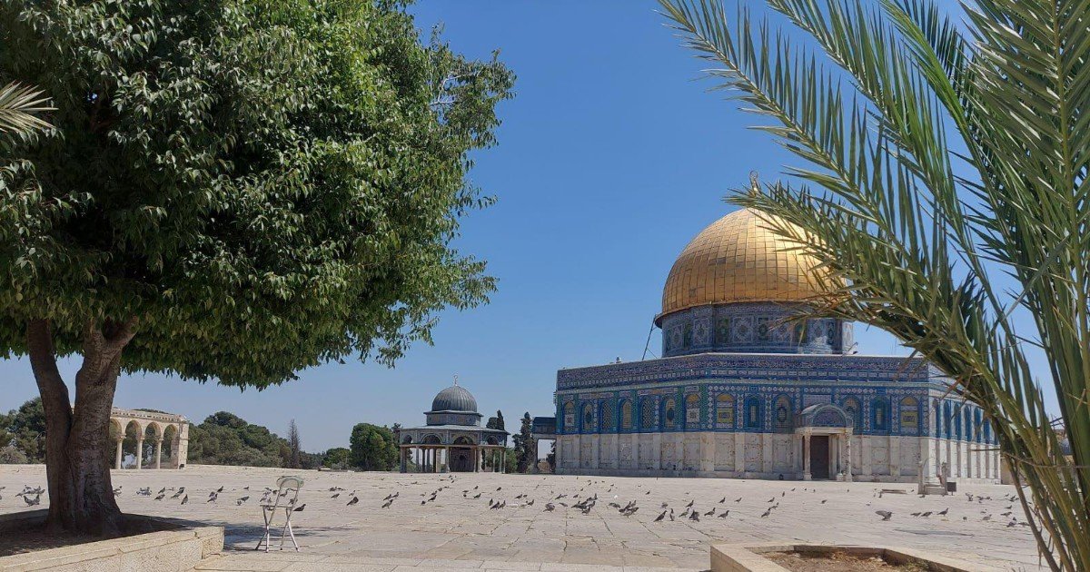 الاحتلال يغلق أبواب المسجد الأقصى