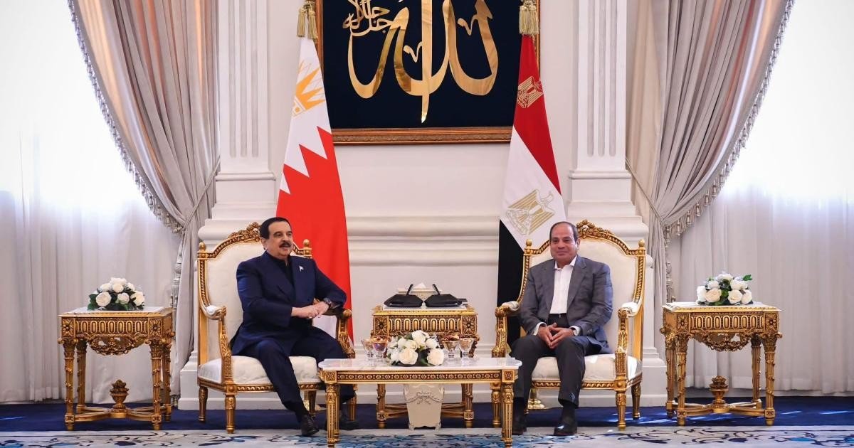 الرئيس المصري وملك البحرين يشددان على ضرورة تهيئة المجال لإعادة الإعمار في غزة