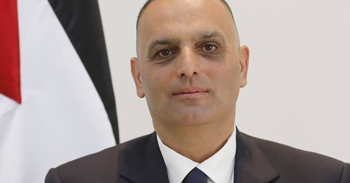 قوات الاحتلال تعتقل وزير شؤون القدس أشرف الأعور