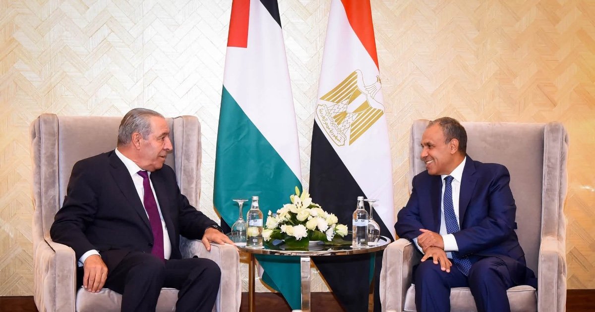 الشيخ يبحث مع وزير الخارجية المصري الأوضاع في فلسطين المحتلة وجهود تنفيذ خطة السلام