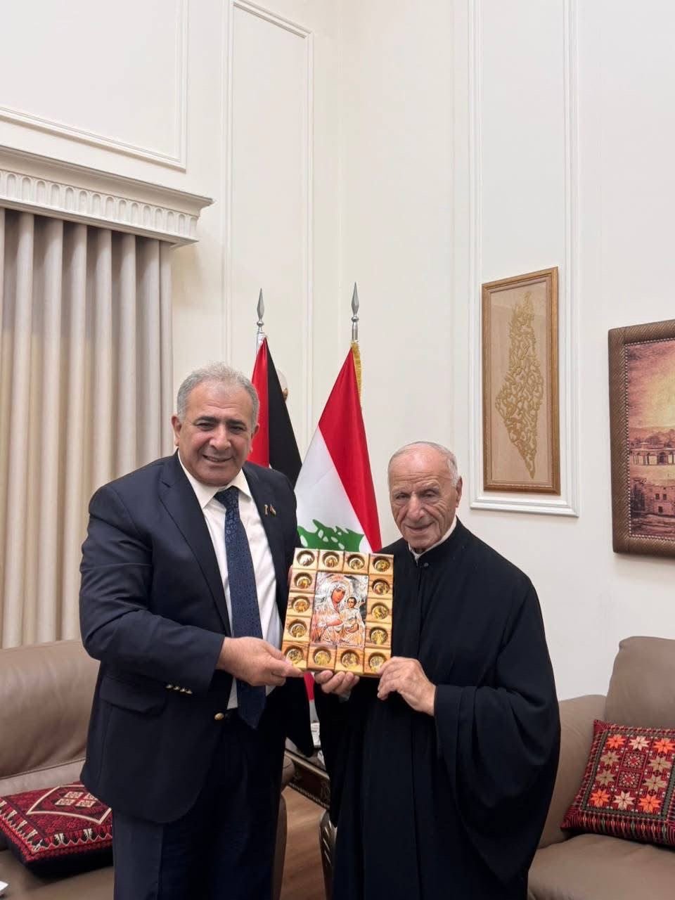 السفير الاسعد يستقبل الاب جورج مخول راعي كنيسة الصعود الالهي كفر حياب Description  Cancel                  Add more media after this  Add Media                          Done