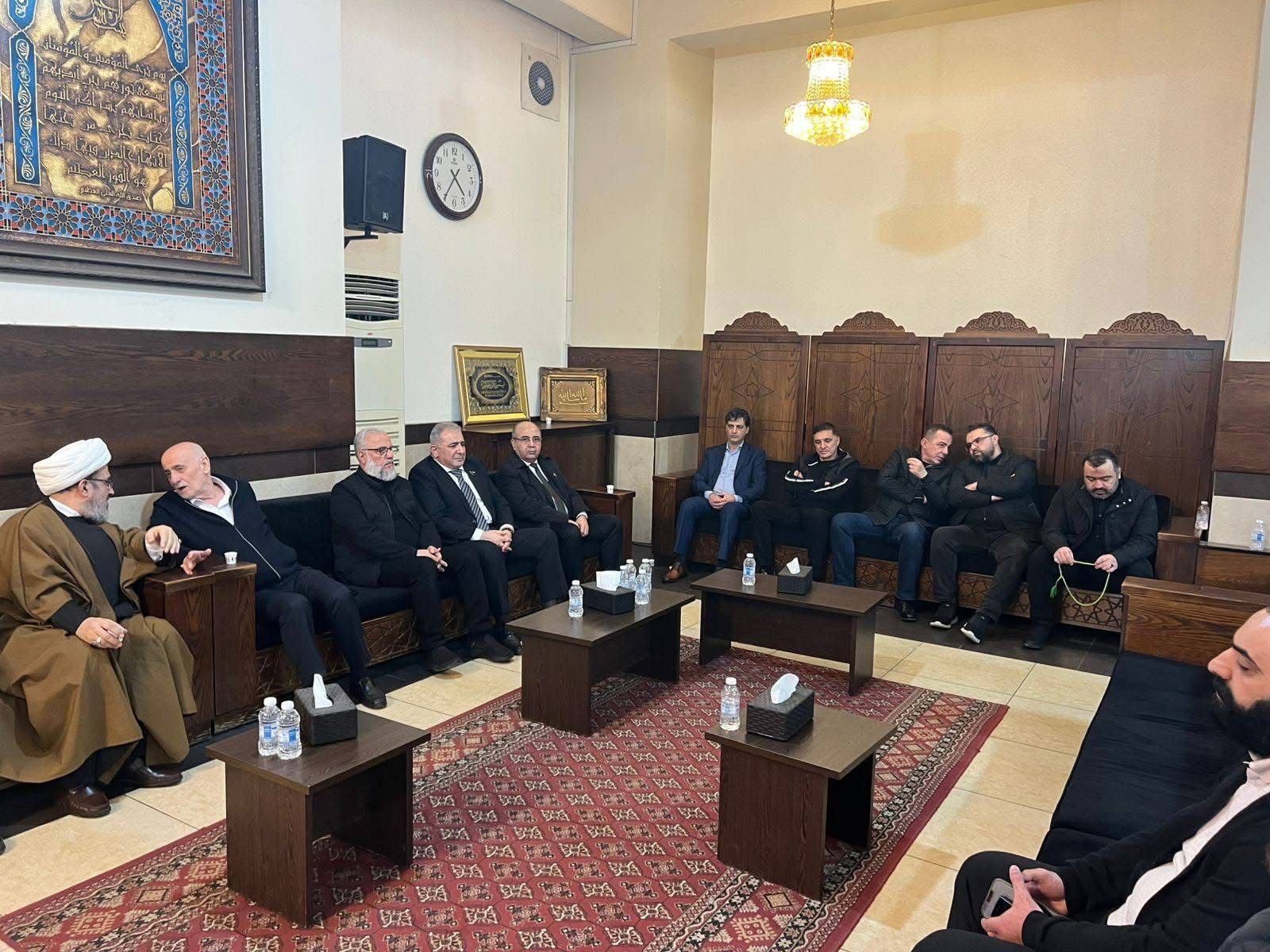 السفير الاسعد يقدم واجب العزاء بوفاة والد السيد نصرالله