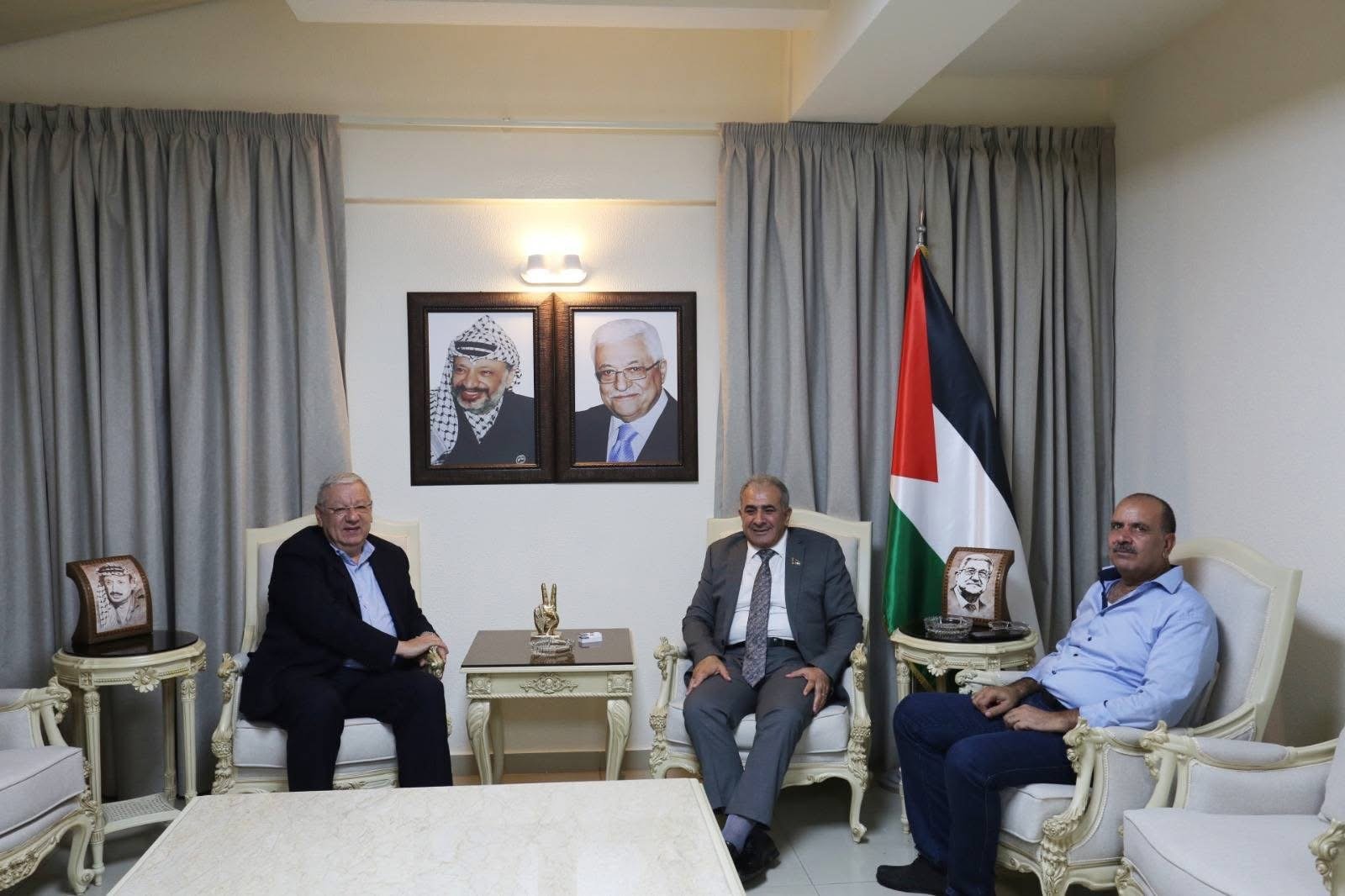 السفير الأسعد يستقبل رئيس تحرير موقع بيروت للأخبار مبارك بيضون والكاتب الصحفي عصام الحلبي