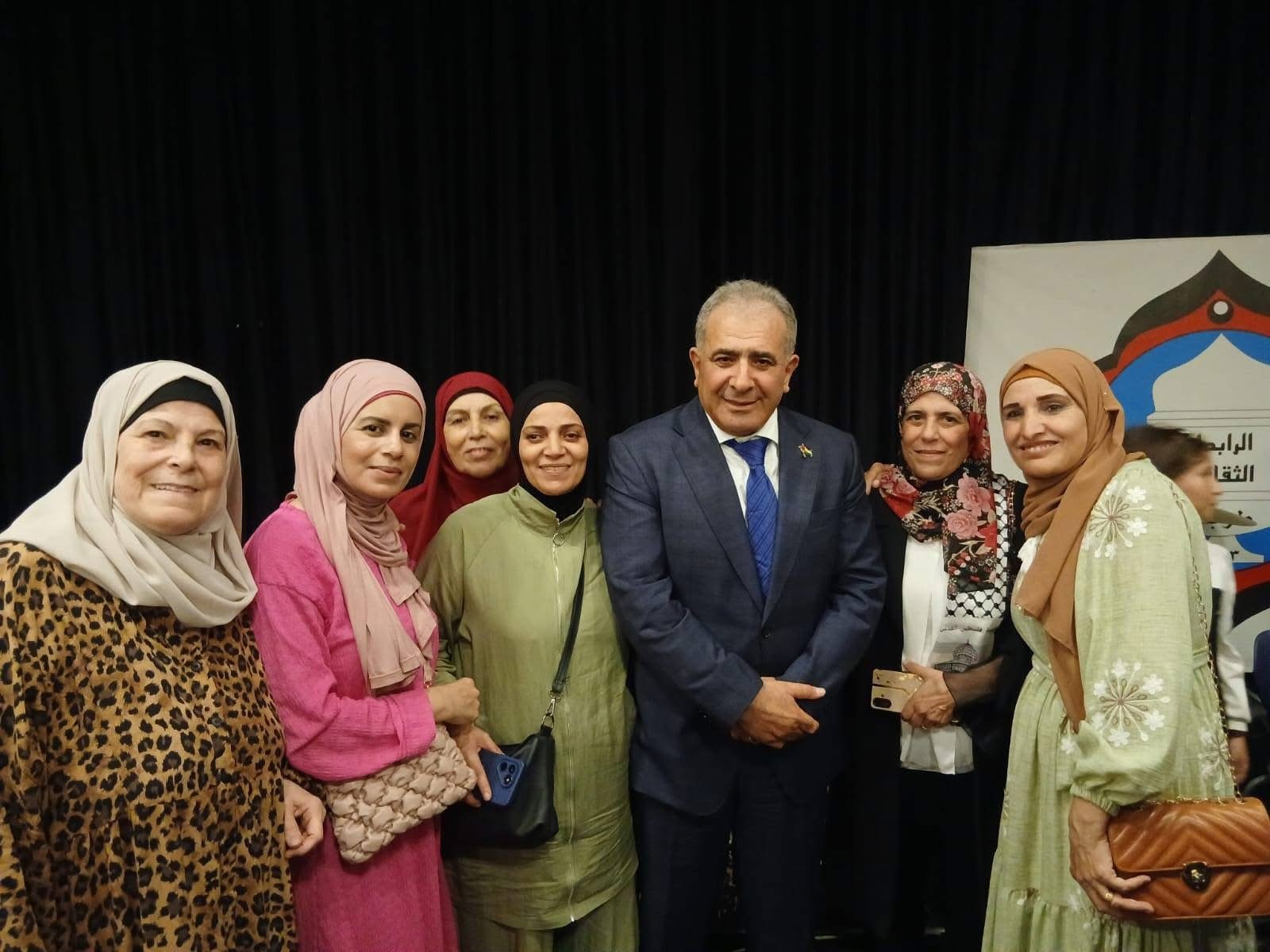 أمسية وطنية في طرابلس وفاءً للفنان الراحل أحمد قعبور وتكريماً لمسيرته الفنية والوطنية - Image 17