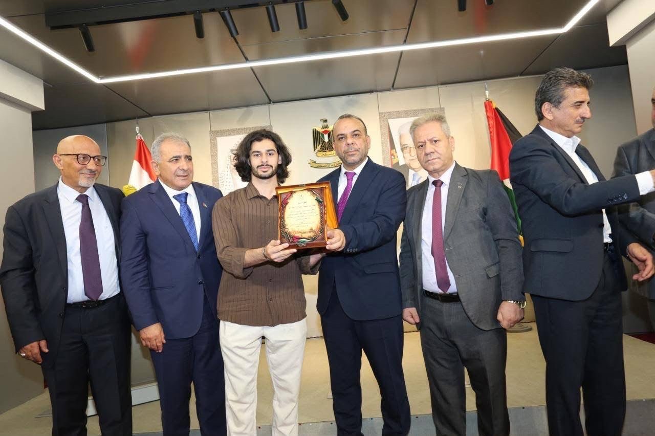 الاتحاد العام للكتاب والأدباء الفلسطينيين – فرع لبنان يعقد مؤتمره التأسيسي - Image 18