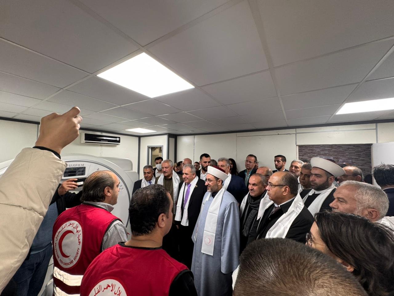 السفير الاسعد يرعى افتتاح قسم التصوير المقطعي في مستشفى الناصرة – برّ الياس