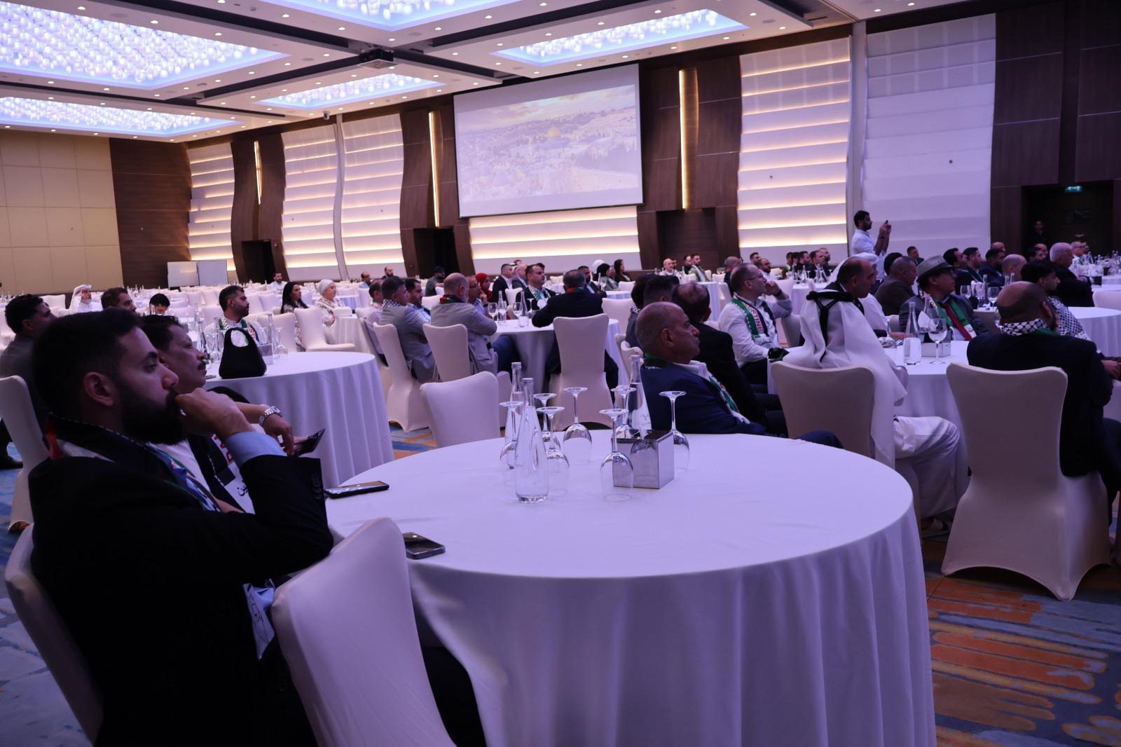 الرئيس يهنئ الفائزين بعضوية المجلس الوطني الجديد ممثلين عن الجالية الفلسطينية في قطر - Image 3