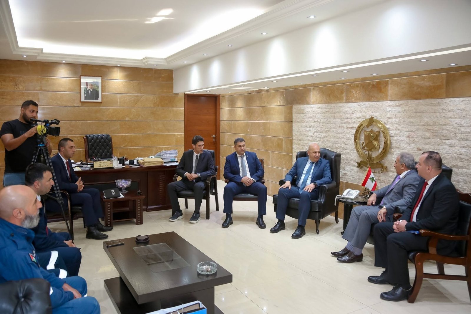 السفير الاسعد و اللواء ثوابتة يزوران المدير العام للدفاع المدني اللبناني