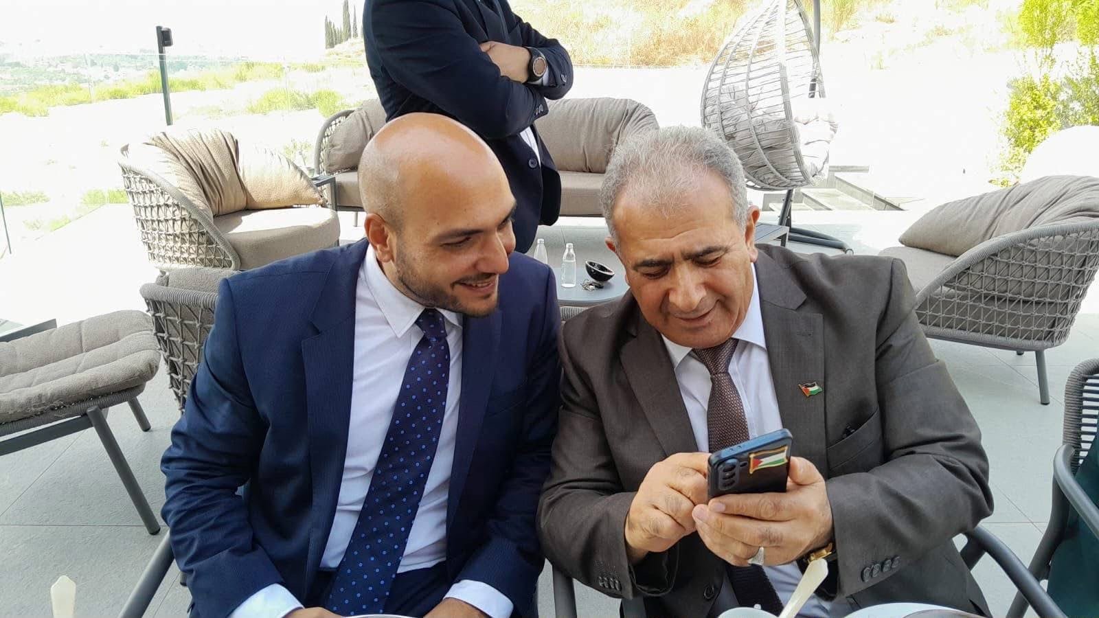 فطور صيداوي على شرف السفير الفلسطيني الدكتور محمد الأسعد في دارة عمر مرجان - Image 4