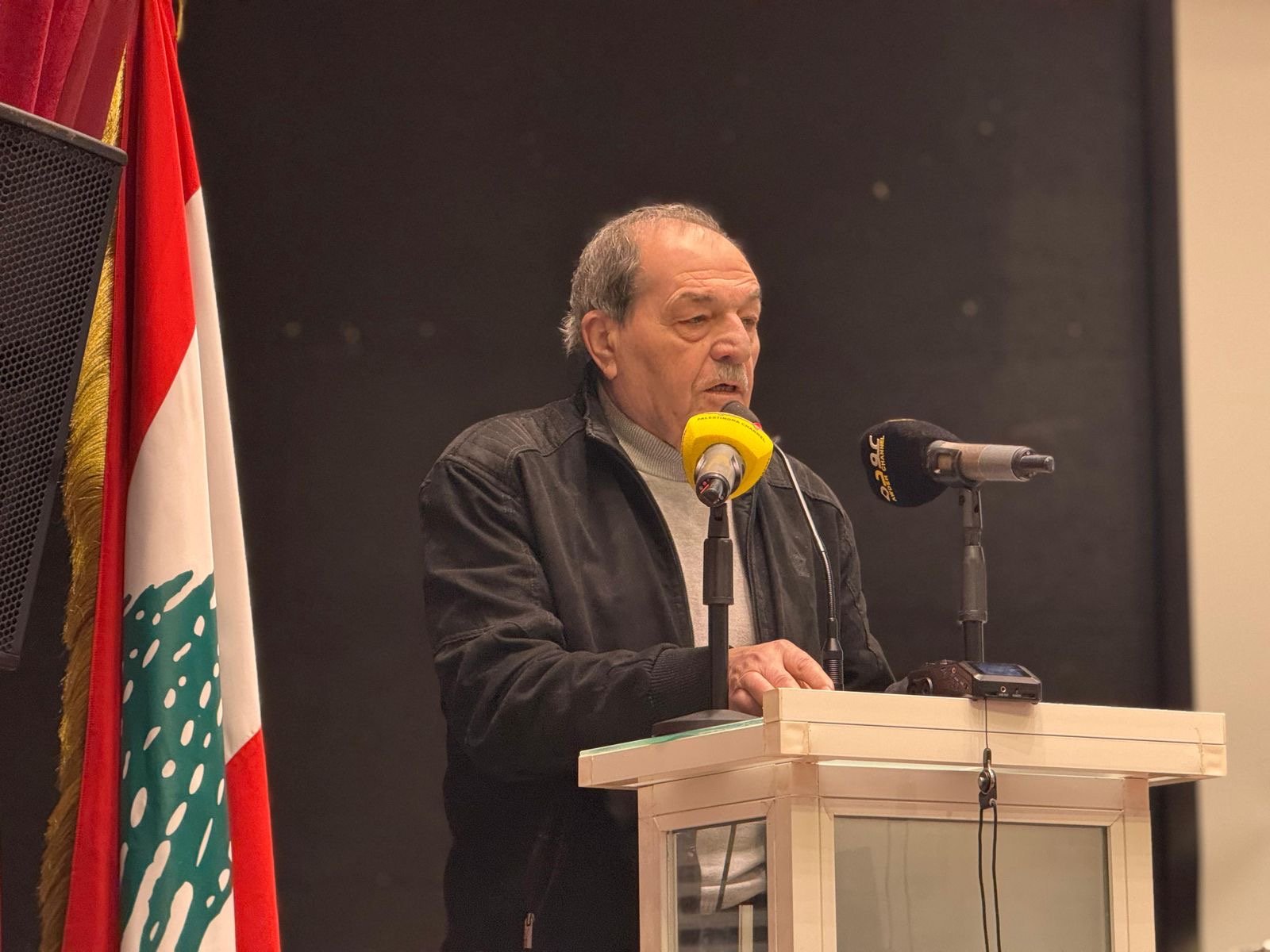 فرقة عشاق الاقصى تحيي امسية فنية وطنية في مكتبة بعقلين الوطنية