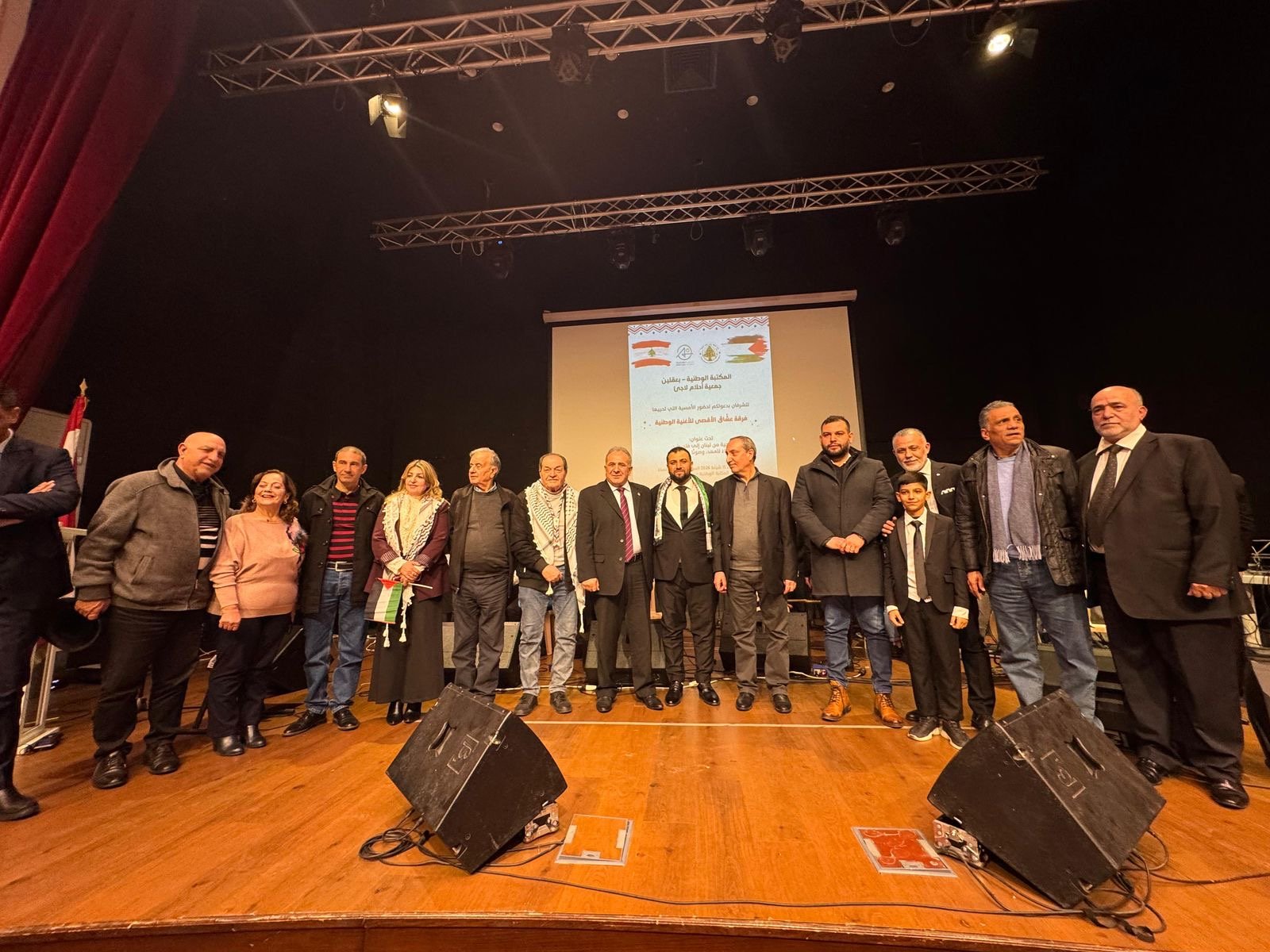 فرقة عشاق الاقصى تحيي امسية فنية وطنية في مكتبة بعقلين الوطنية