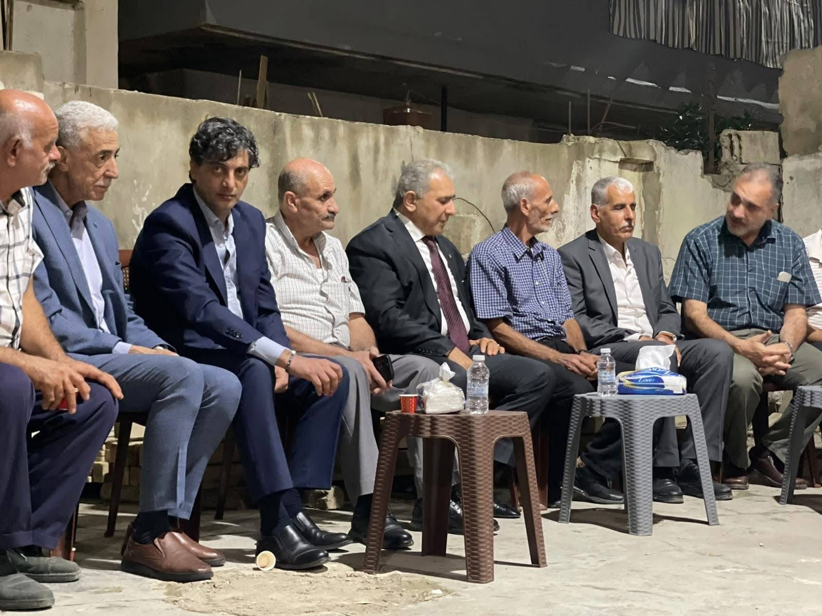 بتوجيهات من سيادة الرئيس محمود عباس ابو مازن : السفير الاسعد يعزي عائلتي مبدى والطيار في مخيم نهر البارد - Image 5
