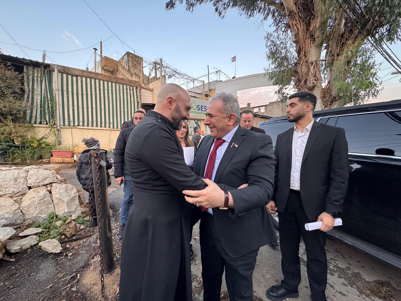 برعاية السفير الاسعد: قداس وجناز عن روح المطران هيلاريون كبوجي وشهداء الشعبين اللبناني والفلسطيني