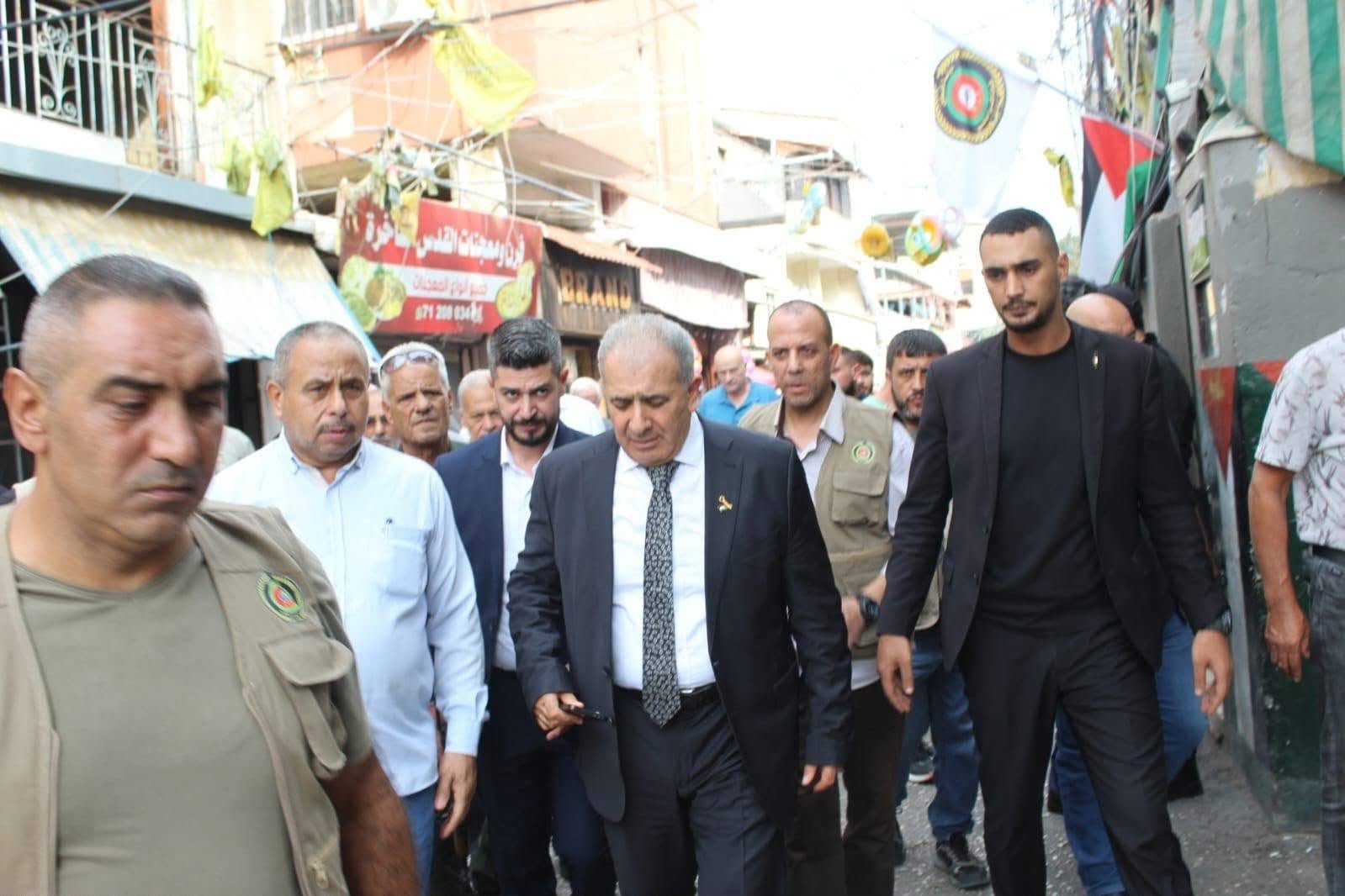 بتوجيهات من الرئيس: السفير الاسعد يعزي عائلة الشهيد علاء الدين النابلسي في مخيم البص جنوب لبنان - Image 10