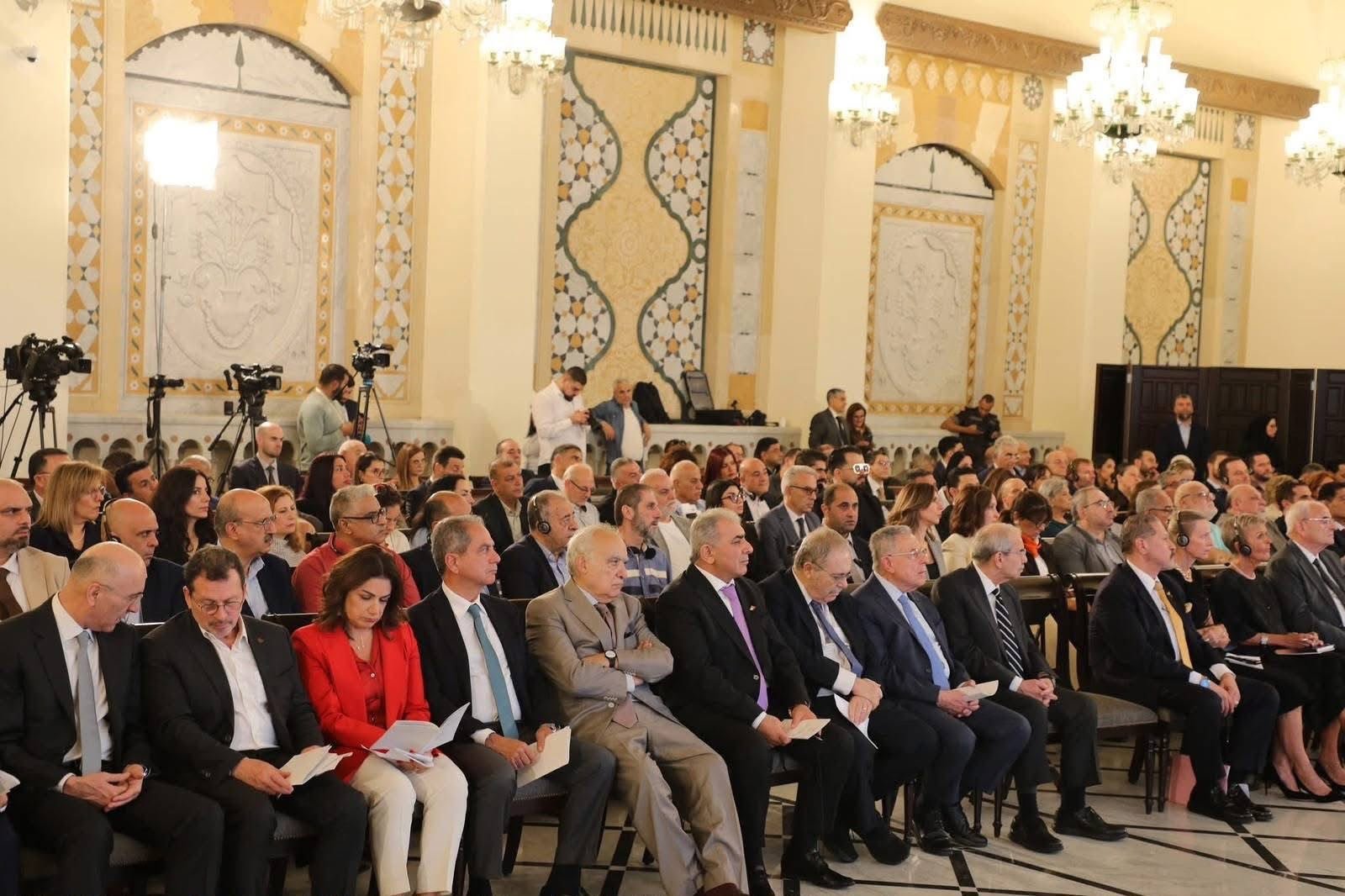 برعاية نواف سلام ومشاركة ياسر عباس: إطلاق مشاورات الخطة الوطنية لحوكمة مخيمات اللاجئين الفلسطينيين في لبنان - Image 6