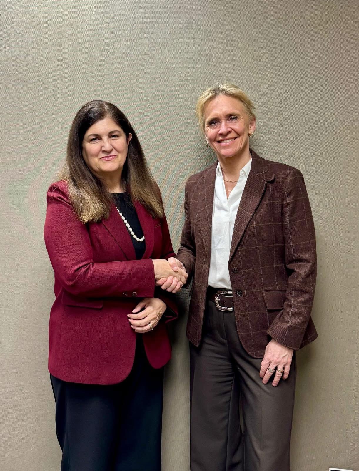 الوزيرة تلتقي عدد من نظرائها على هامش مجلس حقوق الانسان