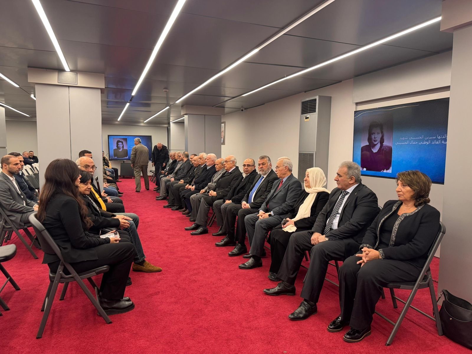 سفارة دولة فلسطين في لبنان تتقبل التعازي بالمناضلة ليلى شهيد