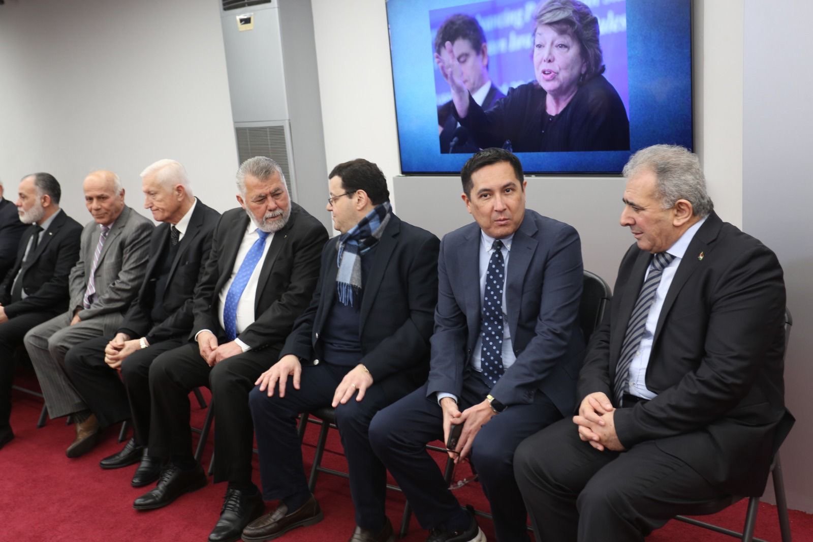 سفارة دولة فلسطين في لبنان تتقبل التعازي بالمناضلة ليلى شهيد