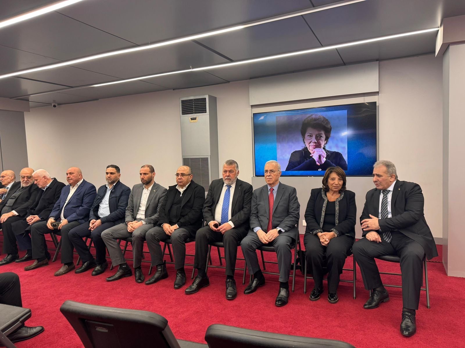 سفارة دولة فلسطين في لبنان تتقبل التعازي بالمناضلة ليلى شهيد