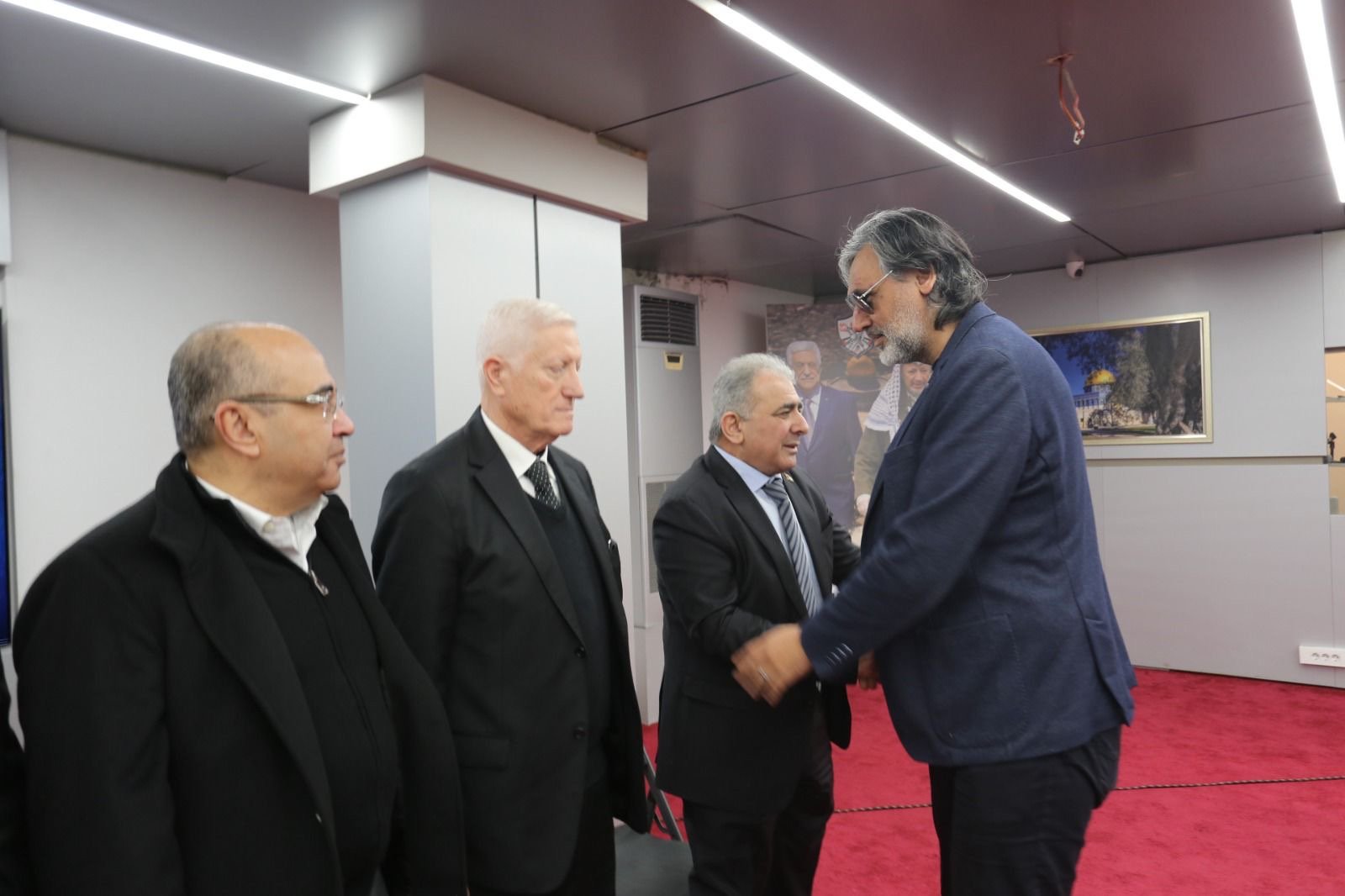 سفارة دولة فلسطين في لبنان تتقبل التعازي بالمناضلة ليلى شهيد