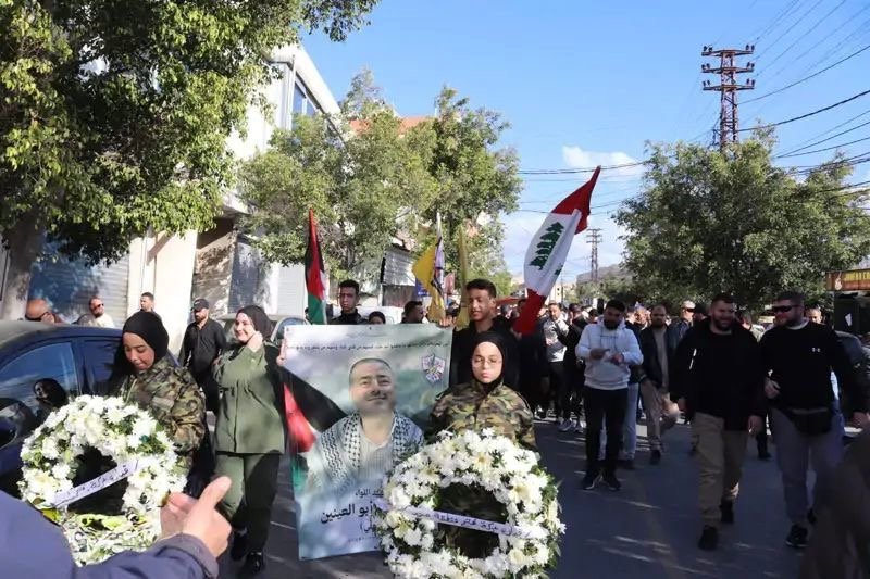 حركة “فتح” تشيع اللواء إياد العينين “أبو علي” في تجمع المعشوق بمشاركة جماهيرية واسعة