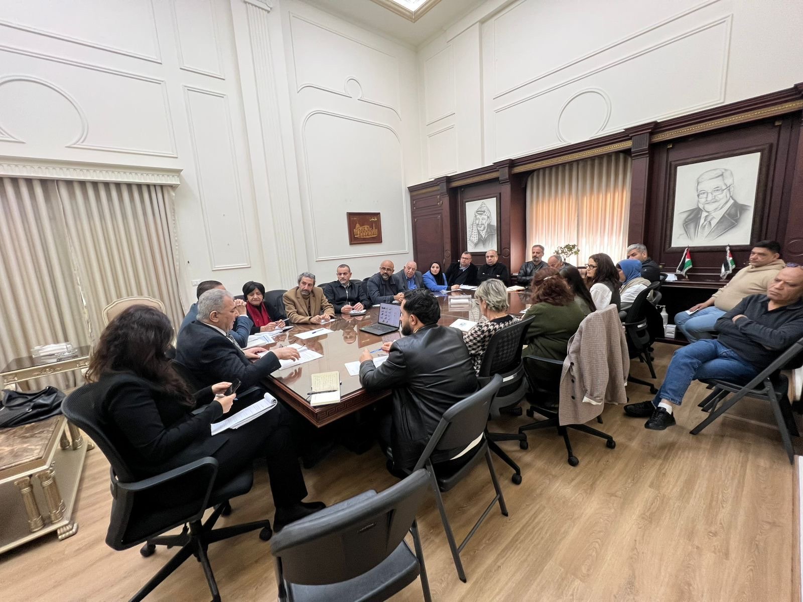 السفير الاسعد يعقد لقاء تنسيقيا مع مؤسسات المجتمع المدني الفلسطيني