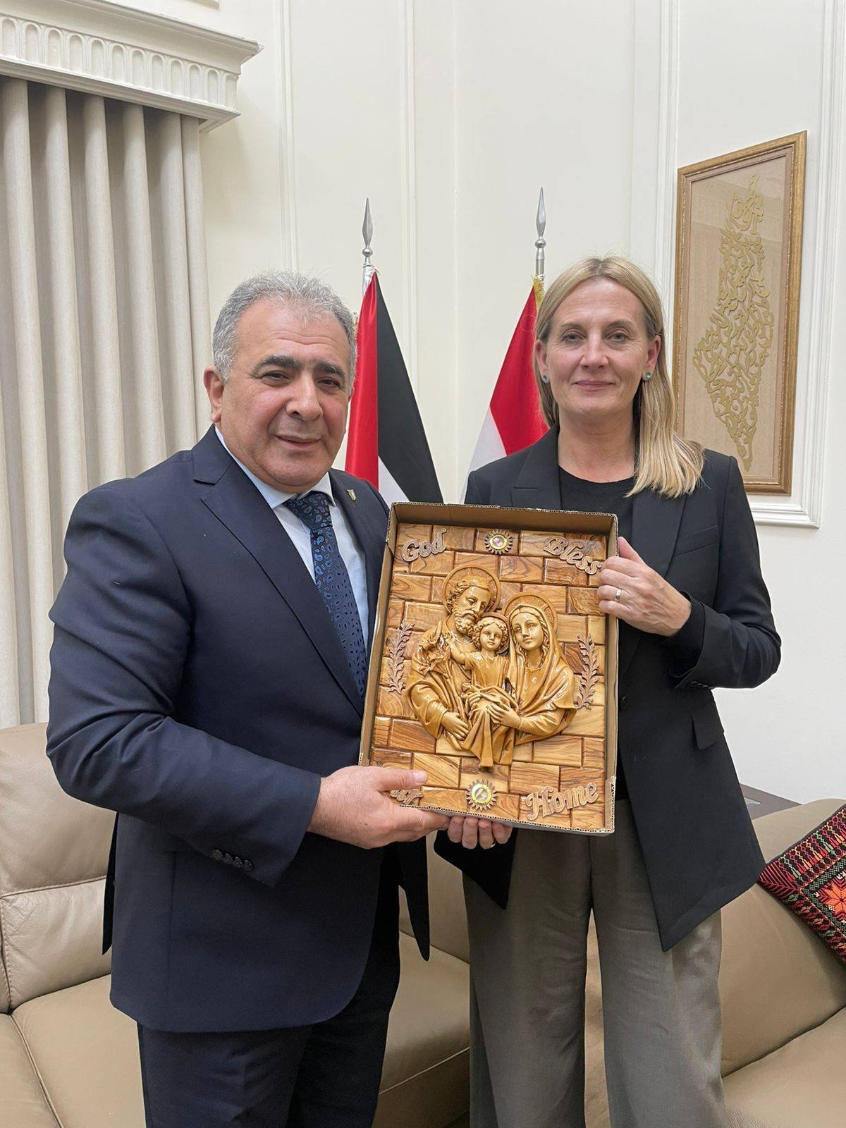 السفير الاسعد يستقبل سفيرة النرويج في لبنان